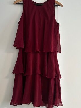 Women's Burgundy Tiered Sleeveless Dress
